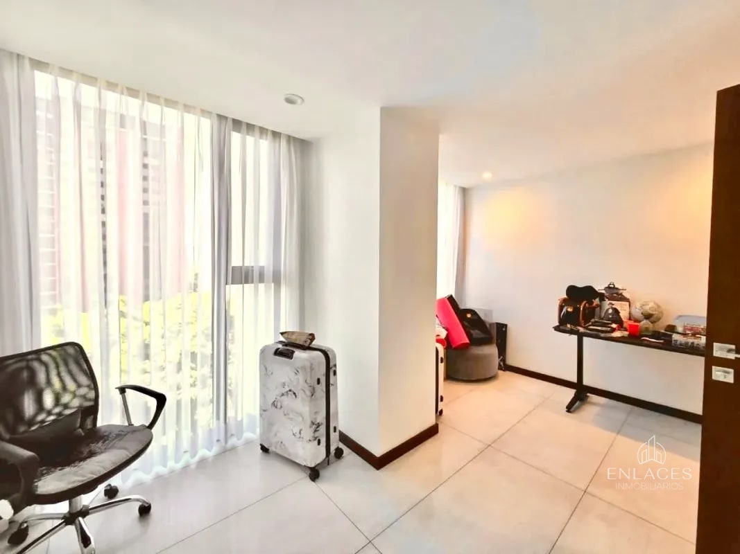 Zona 14 • Apartamento en Renta • Reserva 5ta Avenida - 13