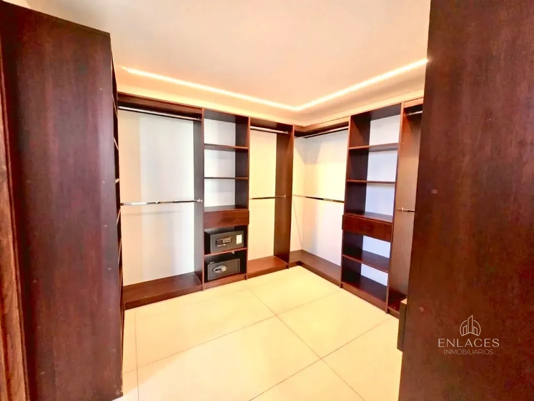 Zona 14 • Apartamento en Renta • Reserva 5ta Avenida - 10
