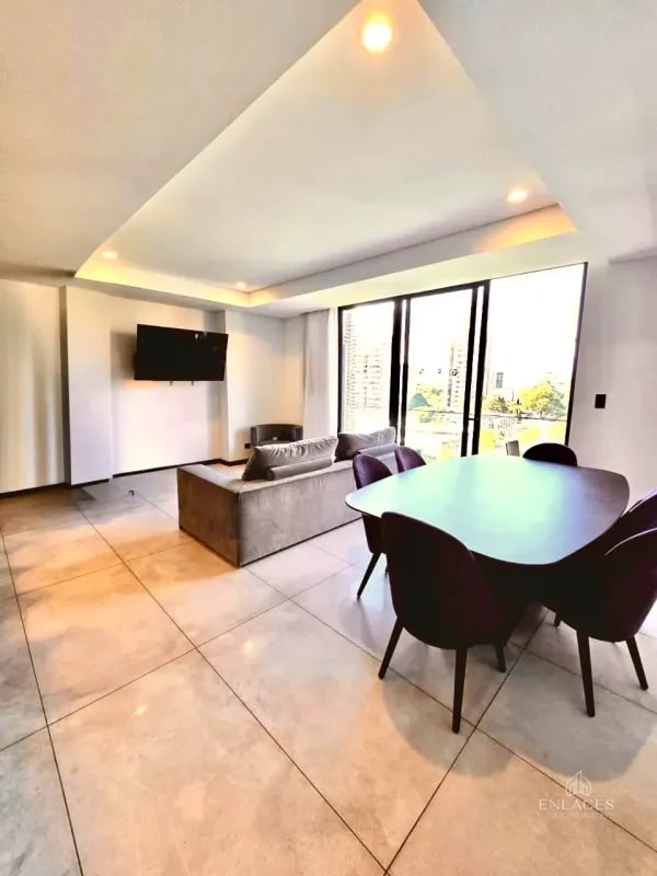 Zona 14 • Apartamento en Renta • Reserva 5ta Avenida - 9